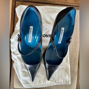 Manolo Blahnik Black Pointed Heels